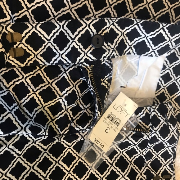 ❤️NWT LOFT shorts-navy and white! ❤️ - Picture 5 of 8
